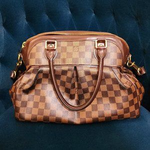 AUTHENTIC LOUIS VUITTON TREVI DAMIER BAG
